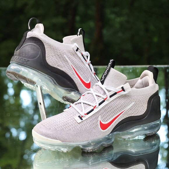 Nike Air VaporMax Flyknit 2021 Size 10 - Picture 2 of 14